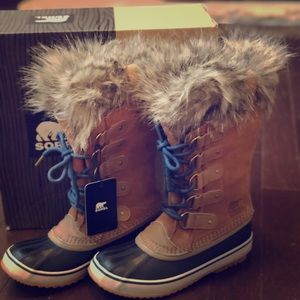 Brand NEW SOREL boots